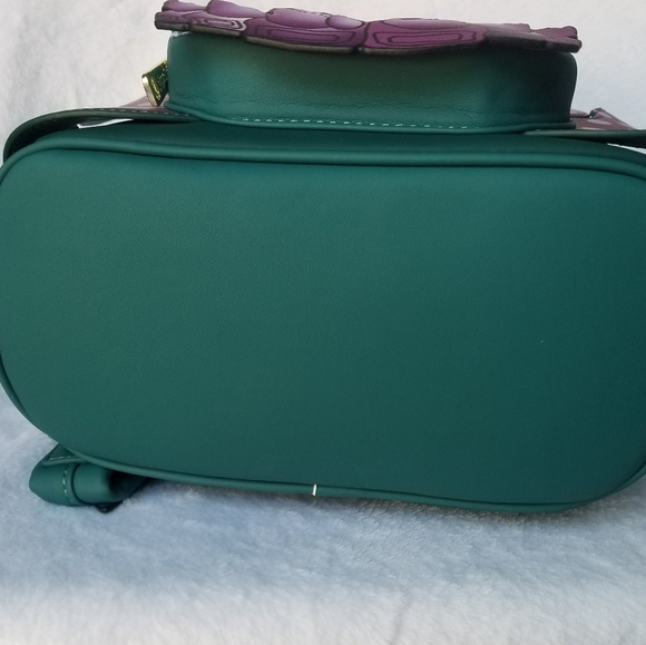 loungefly x Disney Ursula backpack + wallet - Picture 11 of 11